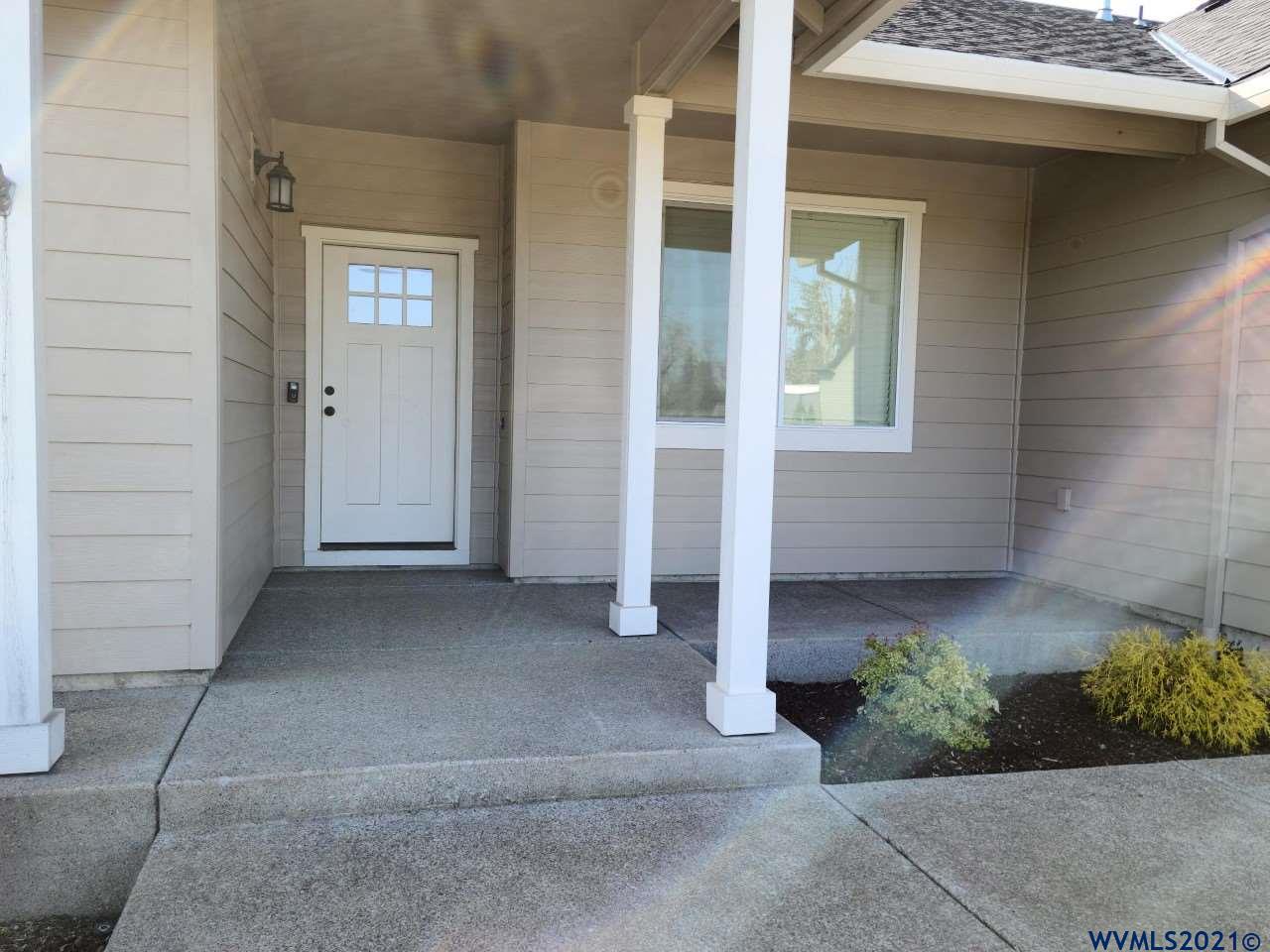 7413 Bishop Road Southeast Aumsville, OR 97325 - Photo 5 of 36