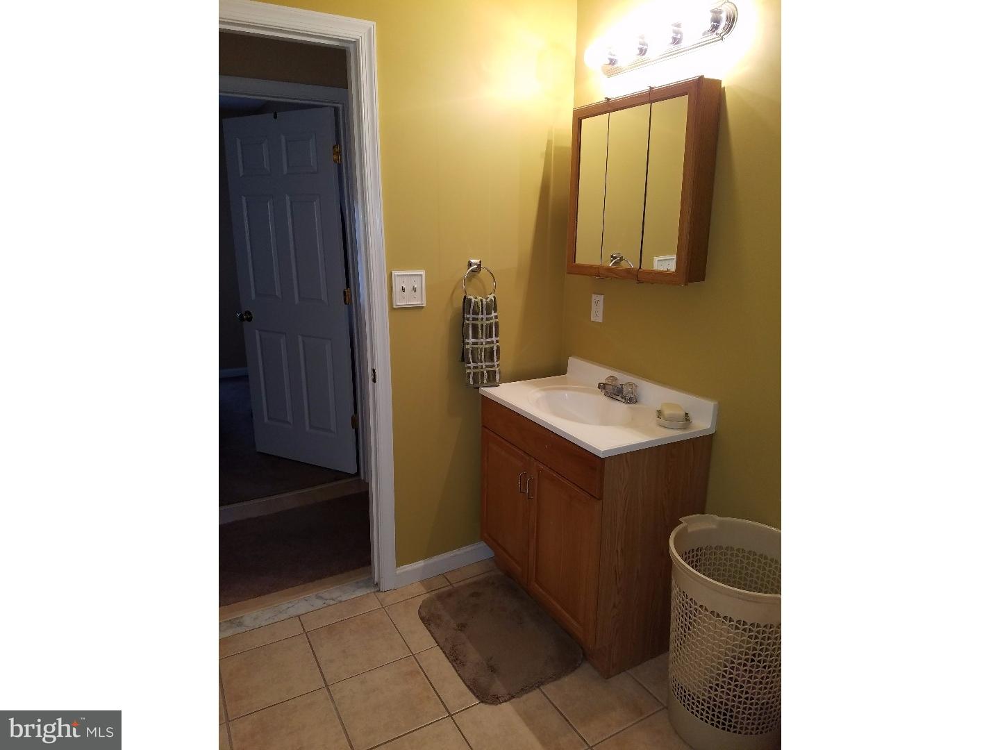 927 Bath Road Bristol, PA 19007 - Photo 14 of 25 Gallery Image 14