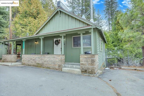 a view of a lake with a yard