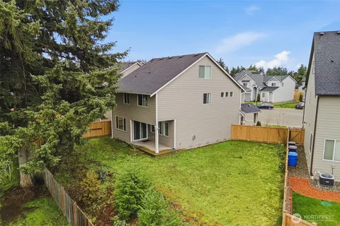 $599,999 | 18128 38th Ave Court East, Tacoma, WA 98446