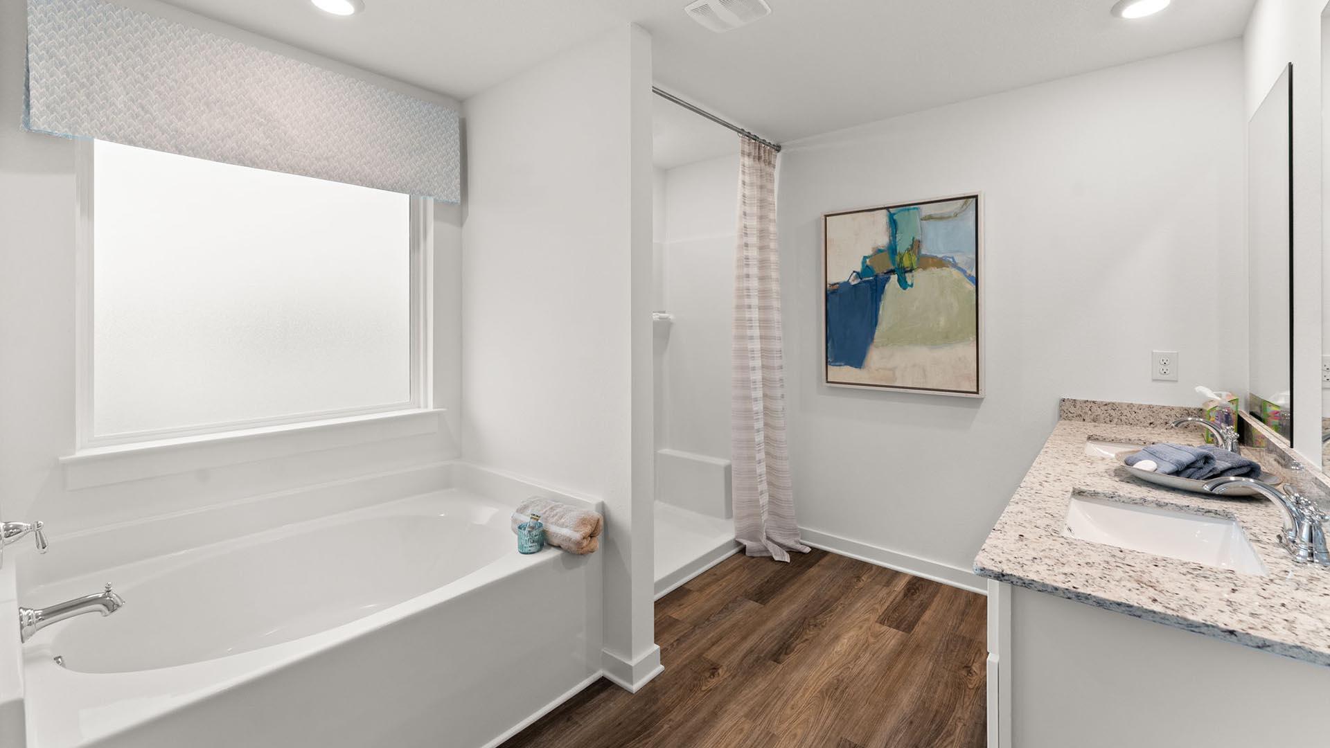 241 Dockside Road Freeport, FL 32439 - Photo 18 of 26 Aria_17_Primary Bath