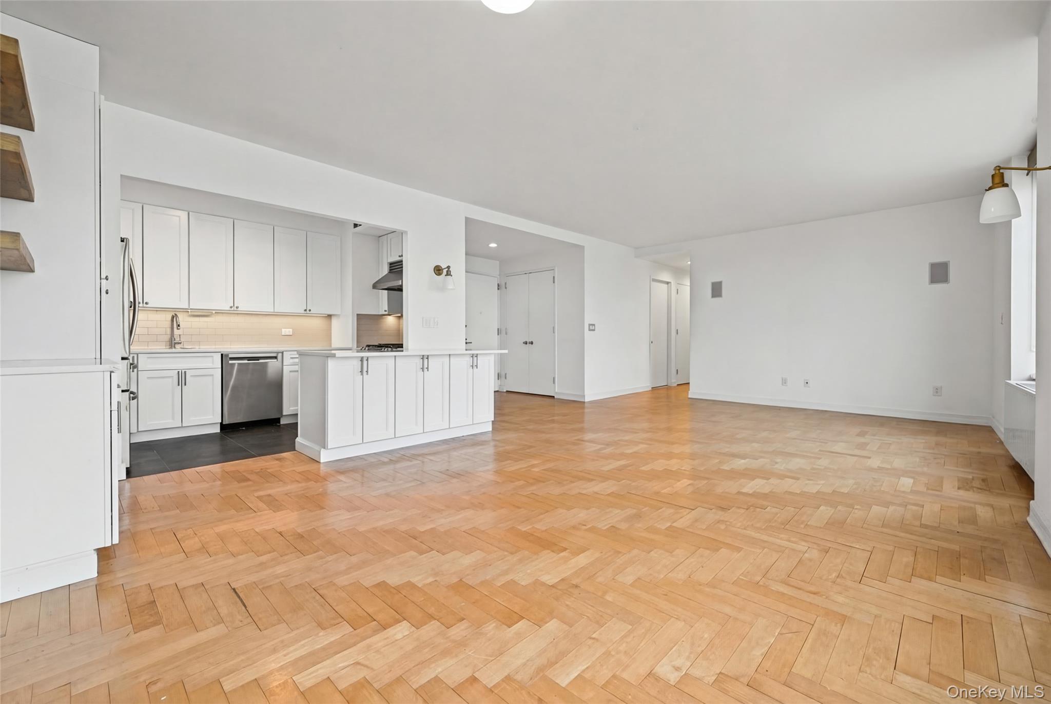 220 Riverside Boulevard, Unit 19L Manhattan, NY 10069 - Photo 11 of 29