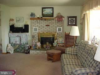 1555 Walnut Road Honey Brook, PA 19344 - Photo 2 of 6 Gallery Image 2