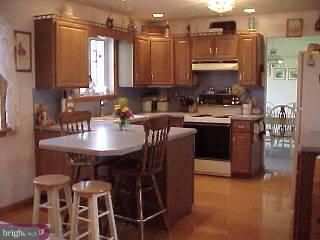 1555 Walnut Road Honey Brook, PA 19344 - Photo 4 of 6 Gallery Image 4