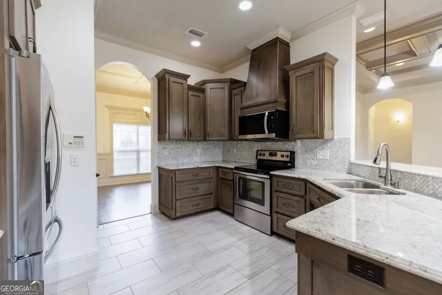 $349,900 | 5109 Village Way, Hahira, GA 31632