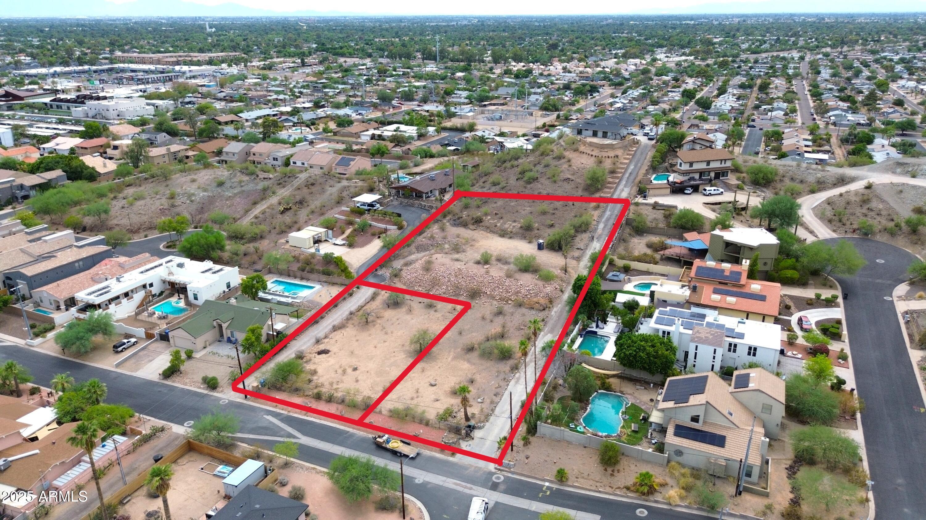 8220 North 14th Street, Unit 1 Phoenix, AZ 85020 - Photo 4 of 10 8220_8230N14thSt (6)