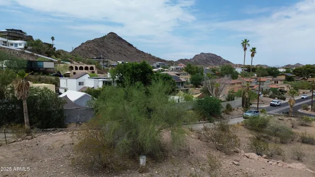 $475,000 | 8220 North 14th Street, Unit 1, Phoenix, AZ 85020