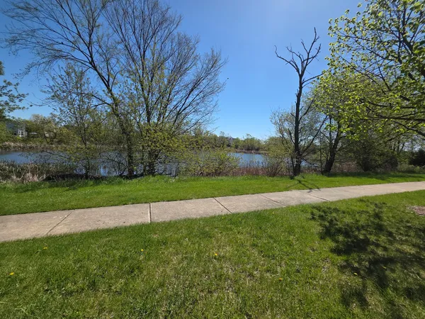 $429,999 | 248 Litchfield Drive, Round Lake, IL 60073