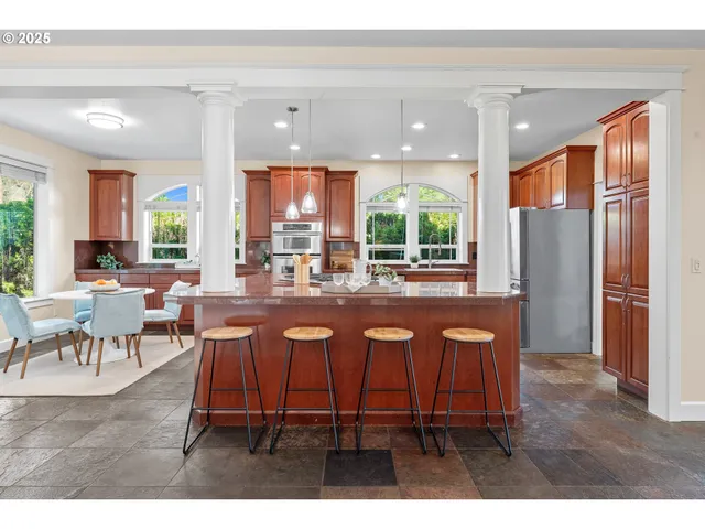 $815,000 | 2909 Southeast Liberty Place, Gresham, OR 97080