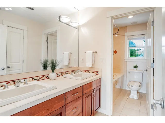 $815,000 | 2909 Southeast Liberty Place, Gresham, OR 97080