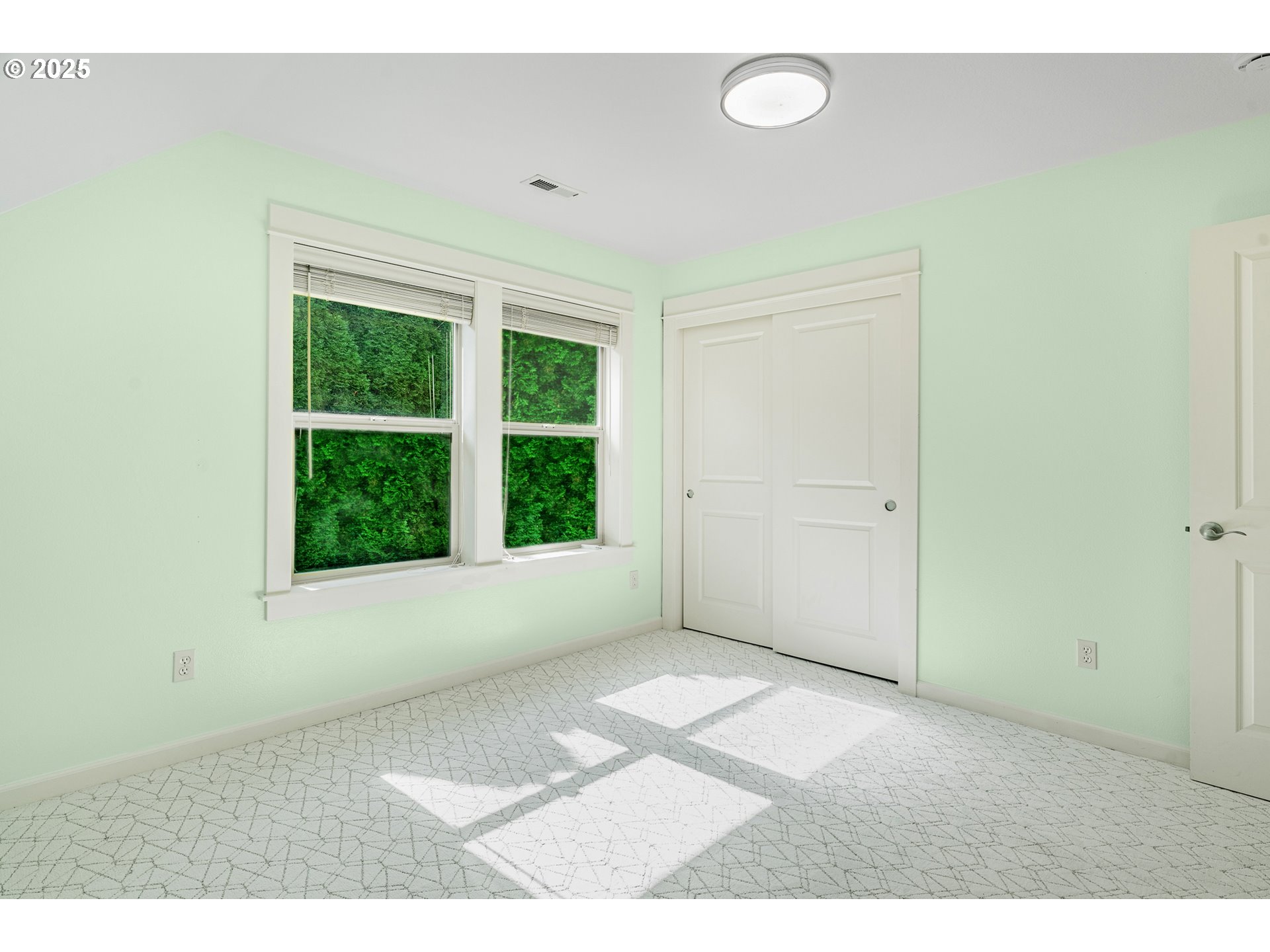 2909 Southeast Liberty Place Gresham, OR 97080 - Photo 27 of 48