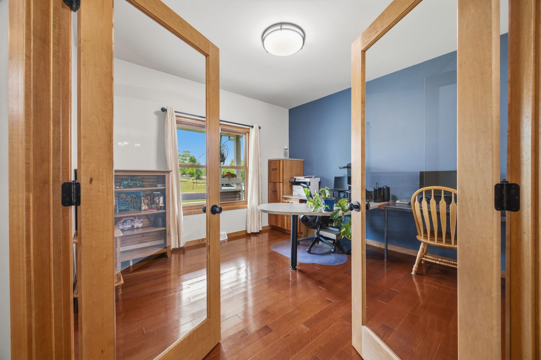 401 Highland Road Cambridge, WI 53523 - Photo 9 of 90
