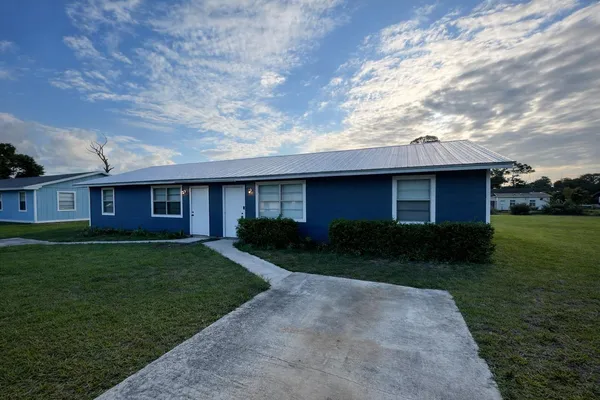 $1,500 | 5010 Killarney Avenue, Unit B, Fort Pierce, FL 34951