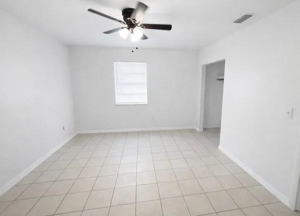 $1,500 | 5010 Killarney Avenue, Unit B, Fort Pierce, FL 34951