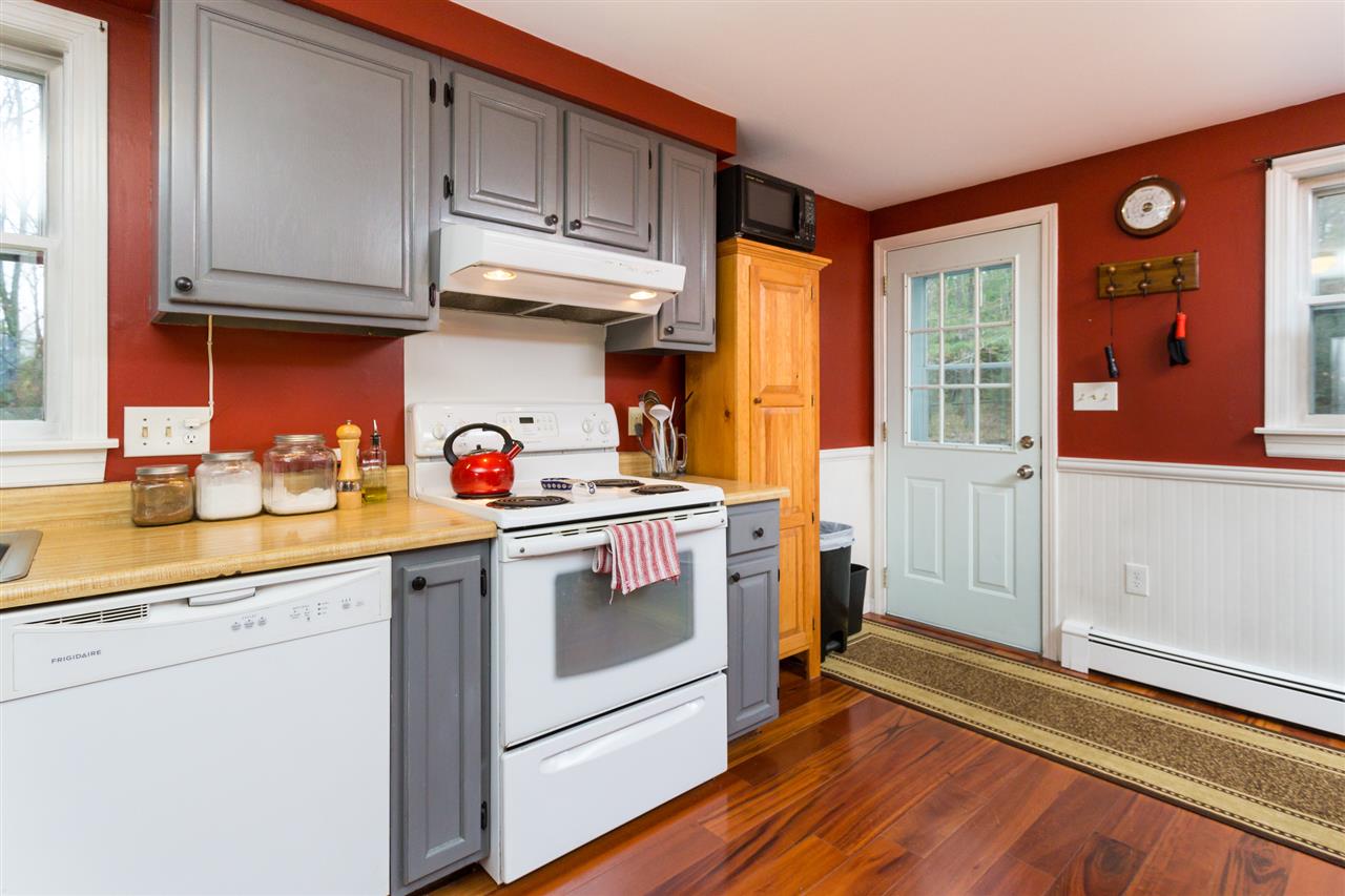 3 Sabrina Lane Rochester, NH 03867 - Photo 3 of 37