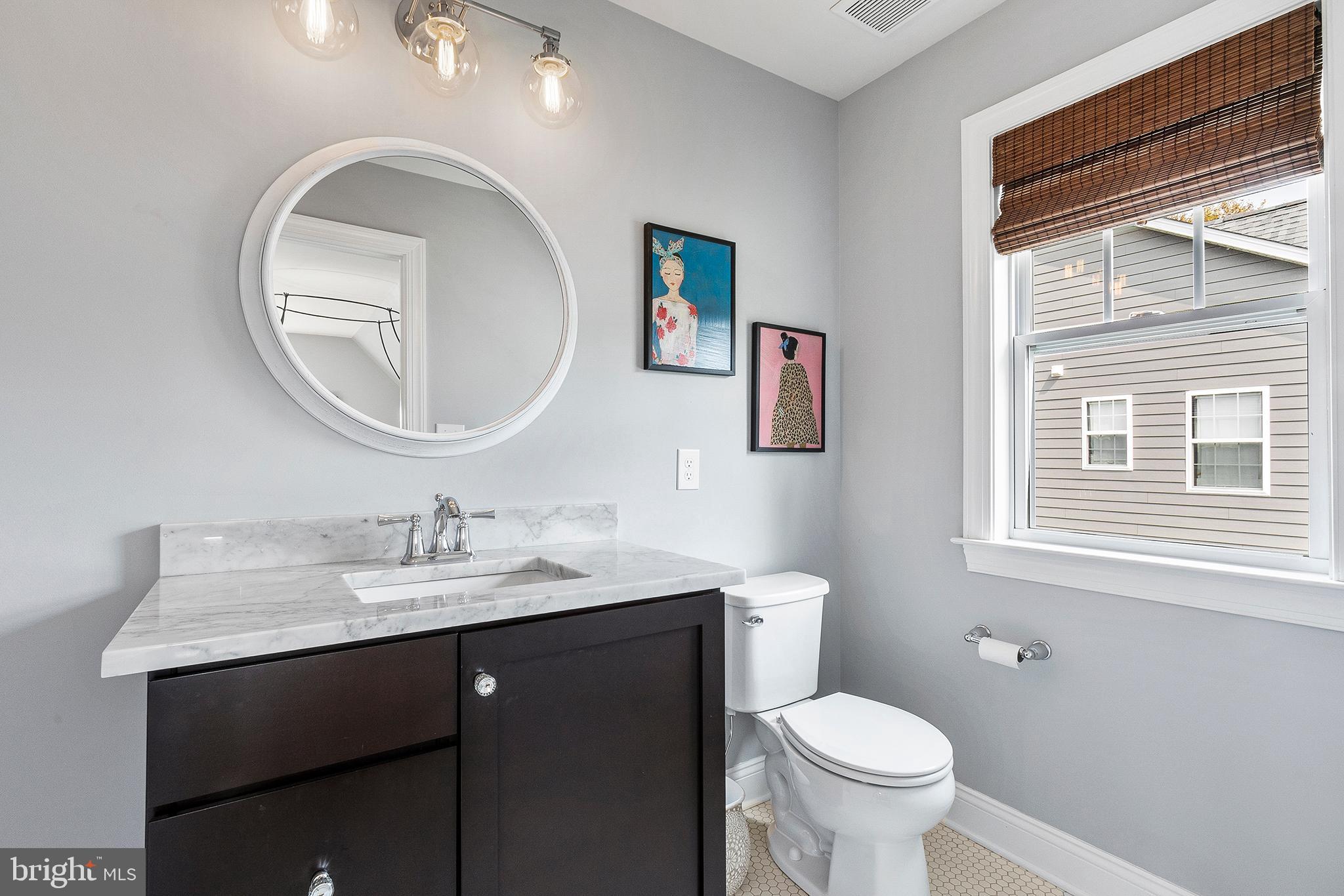 402 Littlebrook Road Berwyn, PA 19312 - Photo 23 of 38 Private ensuite for 2nd bedroom
