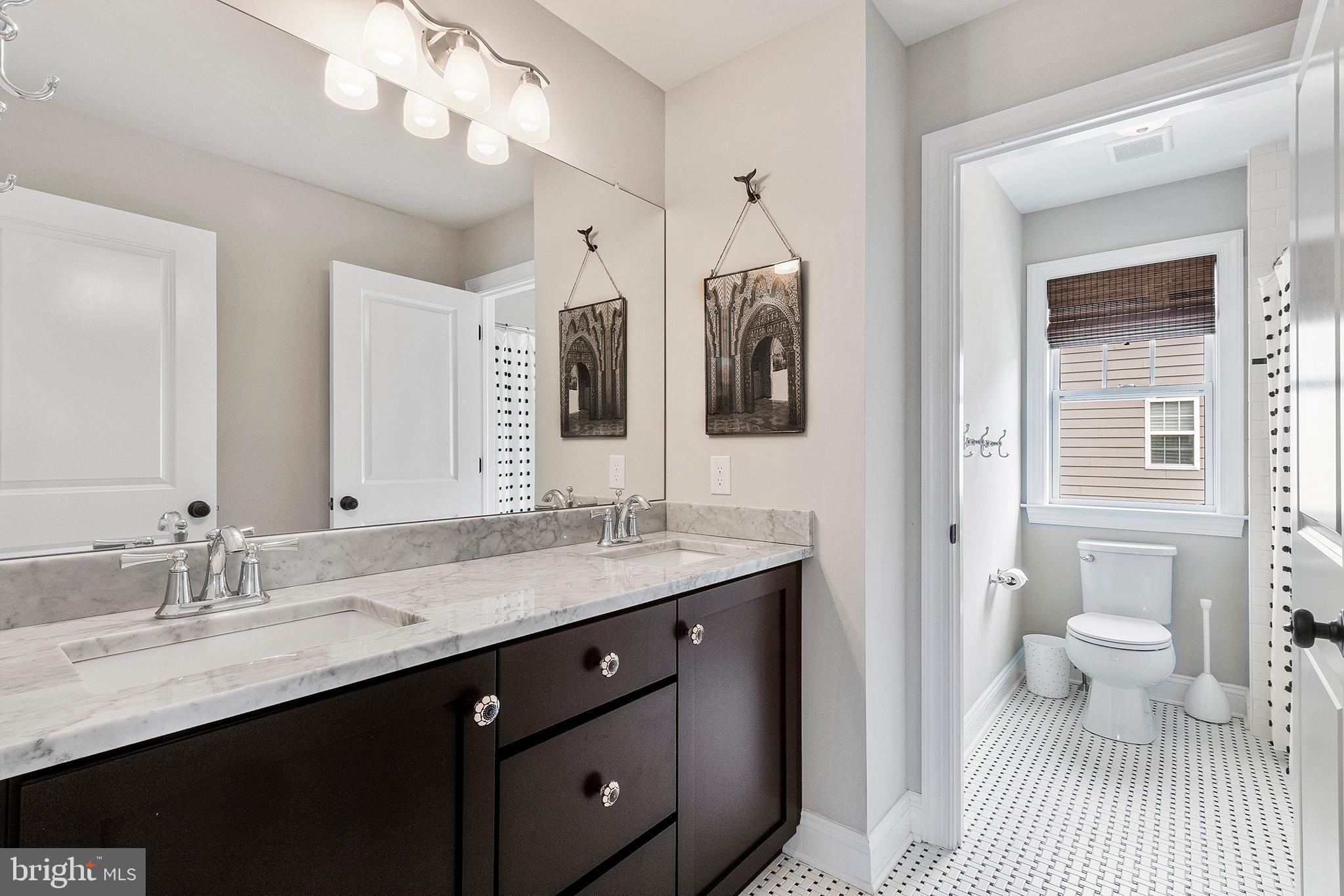 402 Littlebrook Road Berwyn, PA 19312 - Photo 25 of 38 Hall bathroom