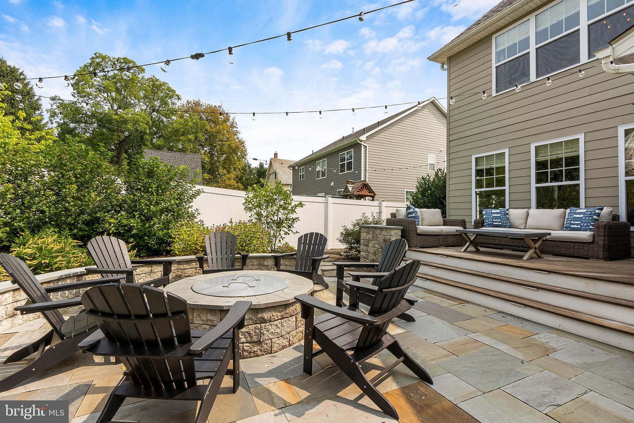 402 Littlebrook Road Berwyn, PA 19312 - Photo 33 of 38 Gas fire pit
