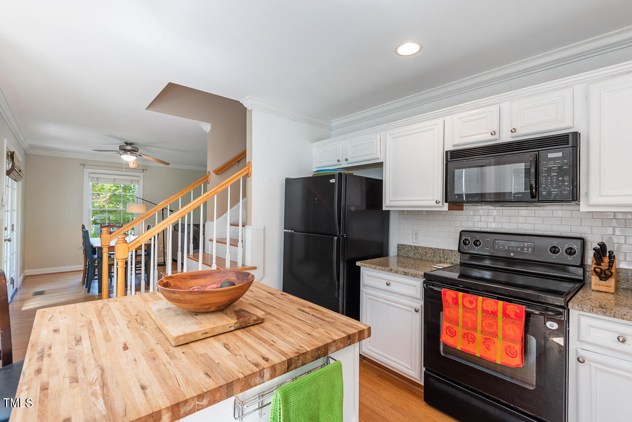 2209 Albany Street Durham, NC 27705 - Photo 11 of 35 18