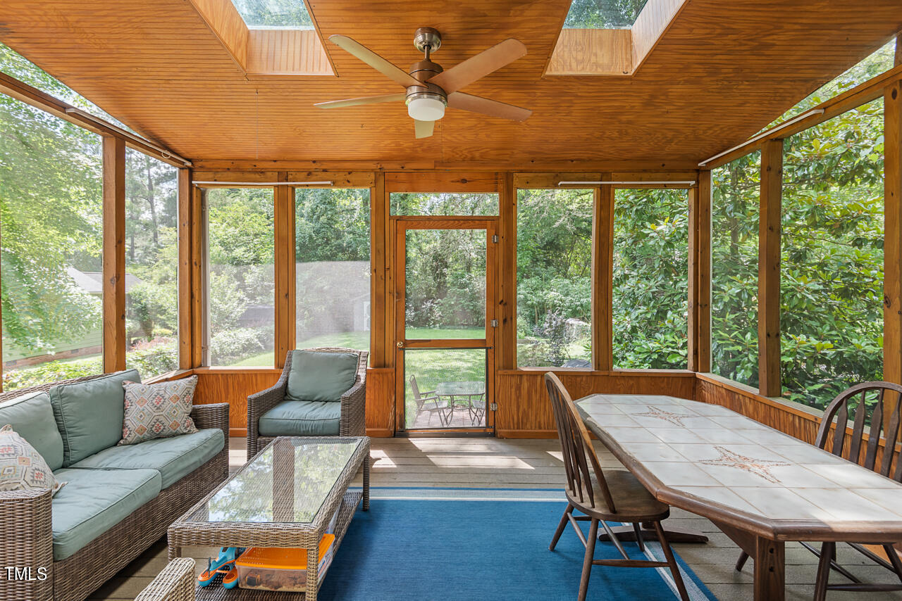 2209 Albany Street Durham, NC 27705 - Photo 12 of 35 20