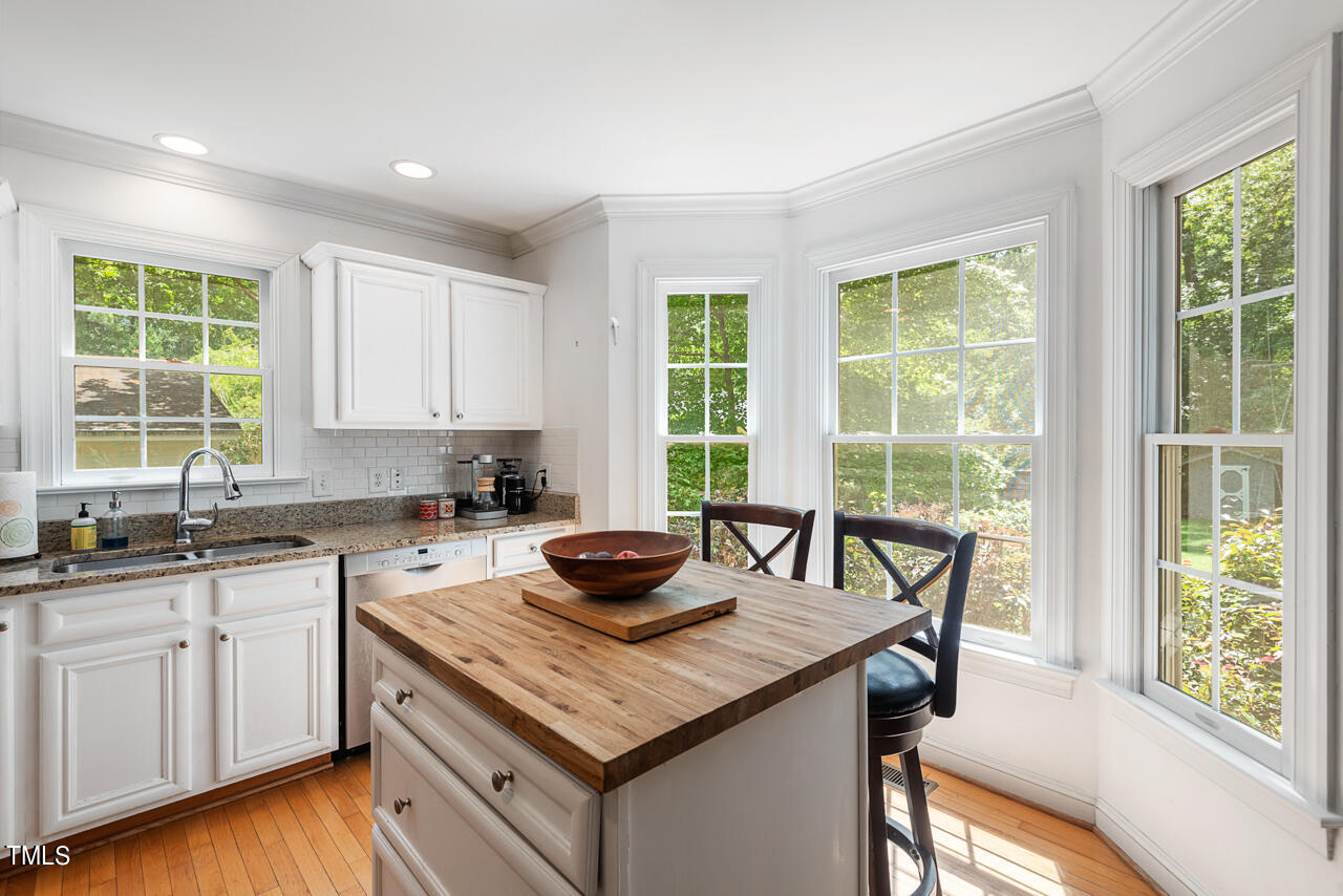 2209 Albany Street Durham, NC 27705 - Photo 10 of 35 14