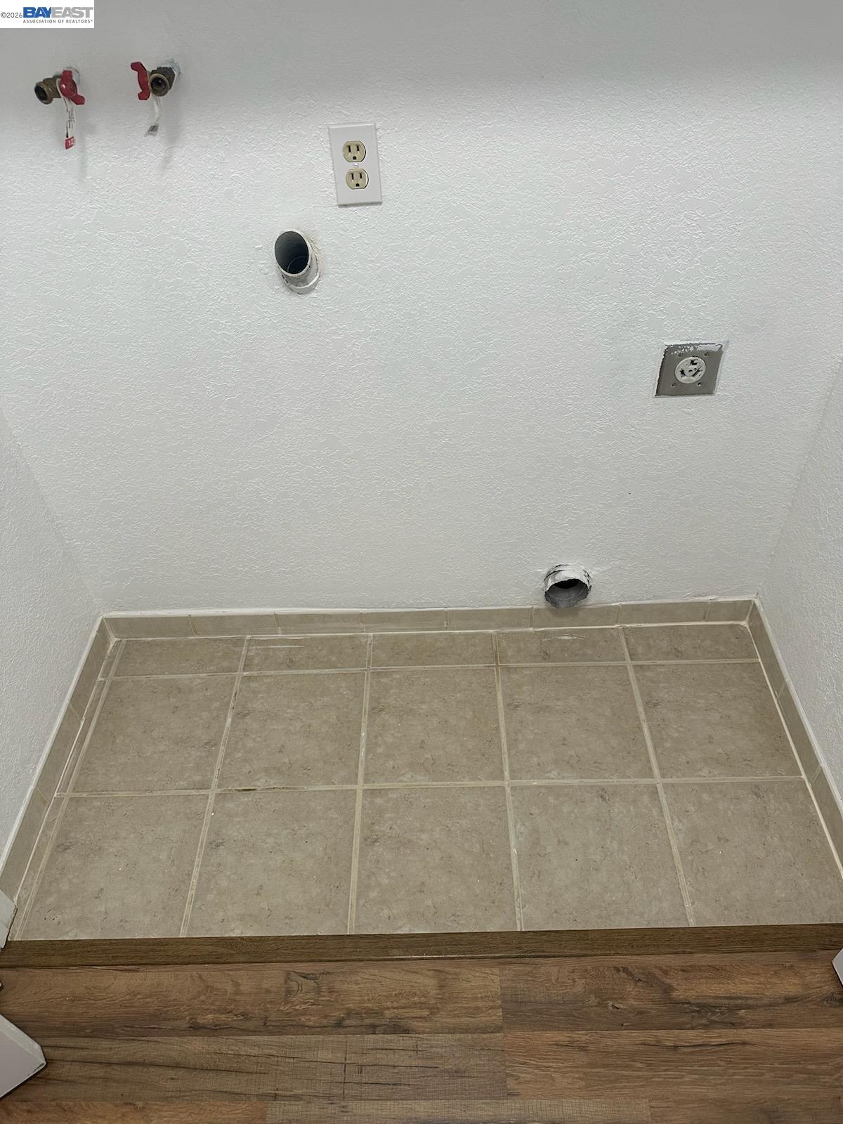 1544 Bailey Road, Unit 3 Concord, CA 94521 - Photo 7 of 10 a view of a room