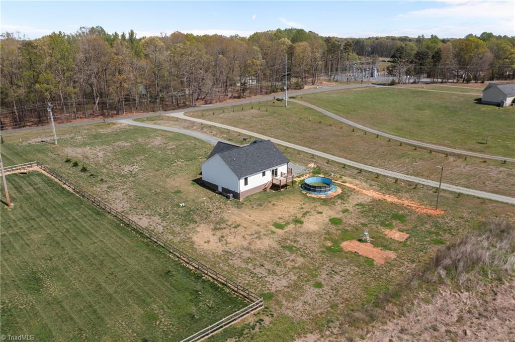 6450 Whites Chapel Road Liberty, NC 27298 - Photo 9 of 39
