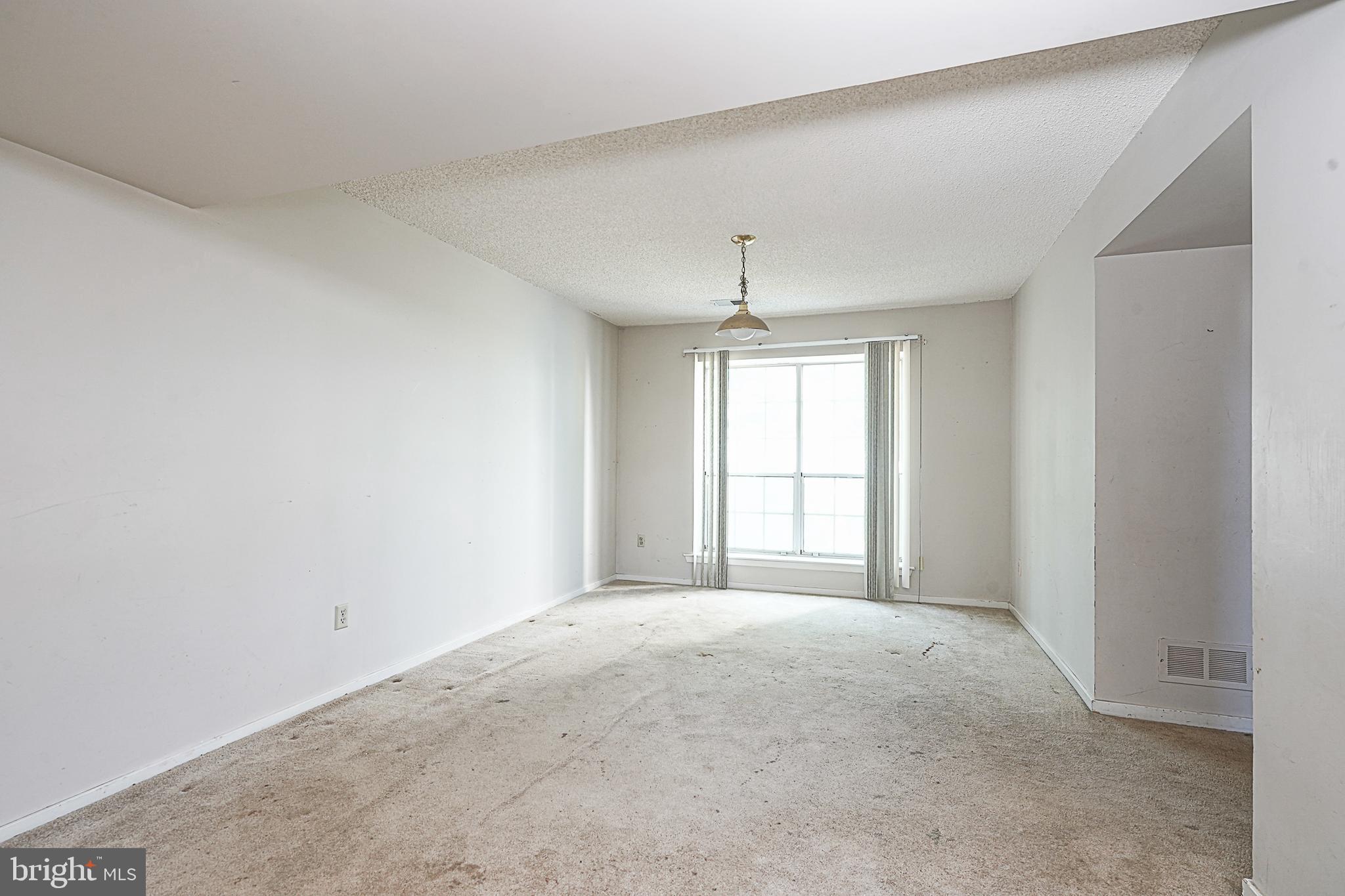 146 Crossing Way Clementon, NJ 08021 - Photo 8 of 33