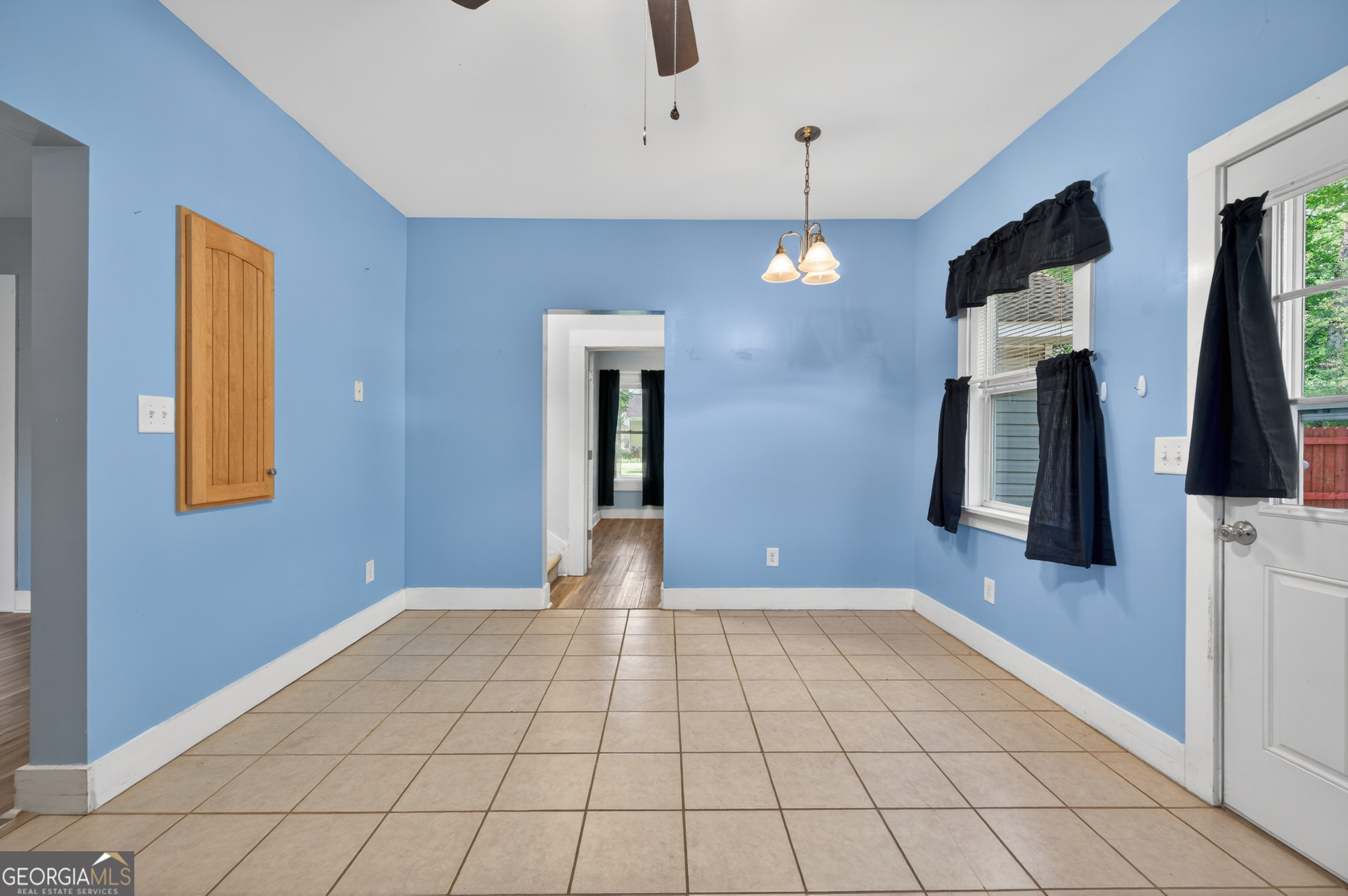 98 South 5th Street Colbert, GA 30628 - Photo 11 of 43