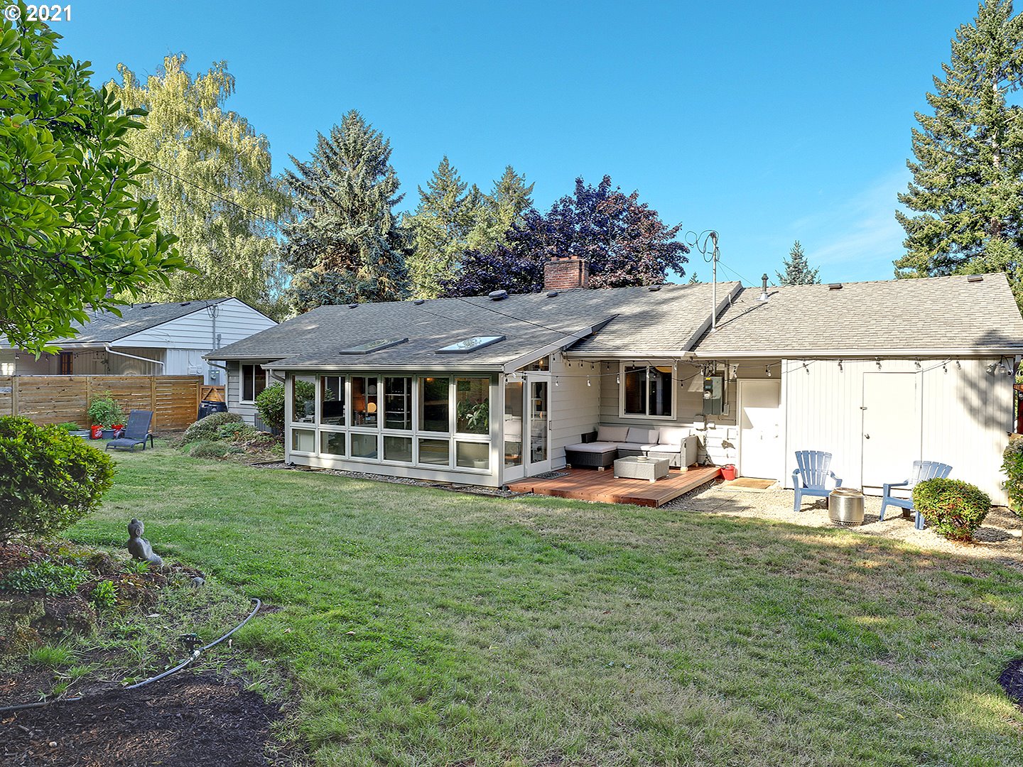 4772 Southwest 35th Place Portland, OR 97221 - Photo 20 of 26 Gallery Image 20