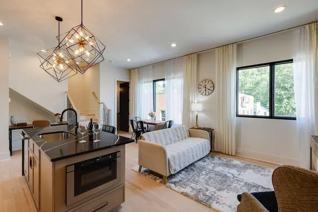 $750,000 | 3960 Clairmont Road, Chamblee, GA 30341