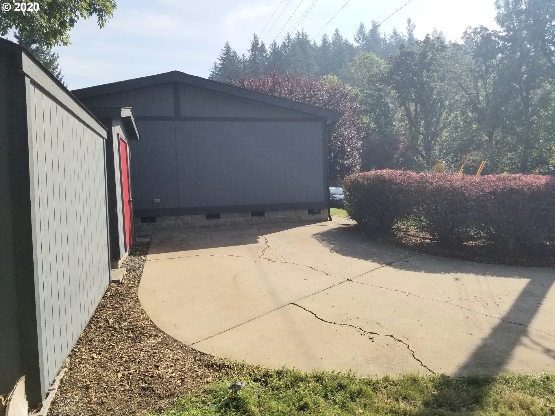 5910 Mt Vernon Road Springfield, OR 97478 - Photo 2 of 19