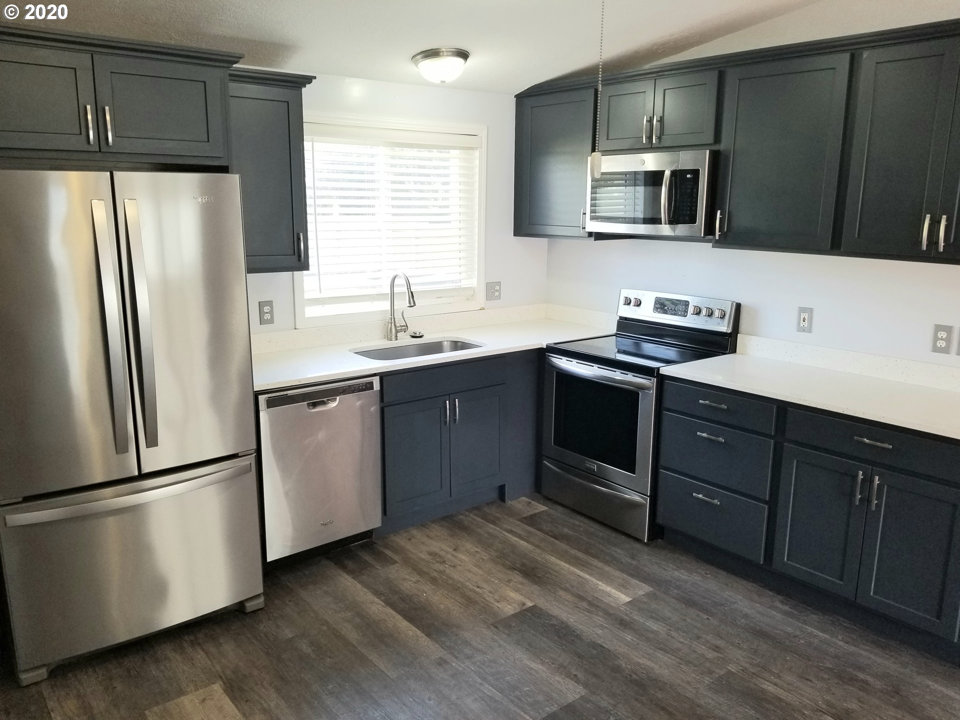 5910 Mt Vernon Road Springfield, OR 97478 - Photo 5 of 19