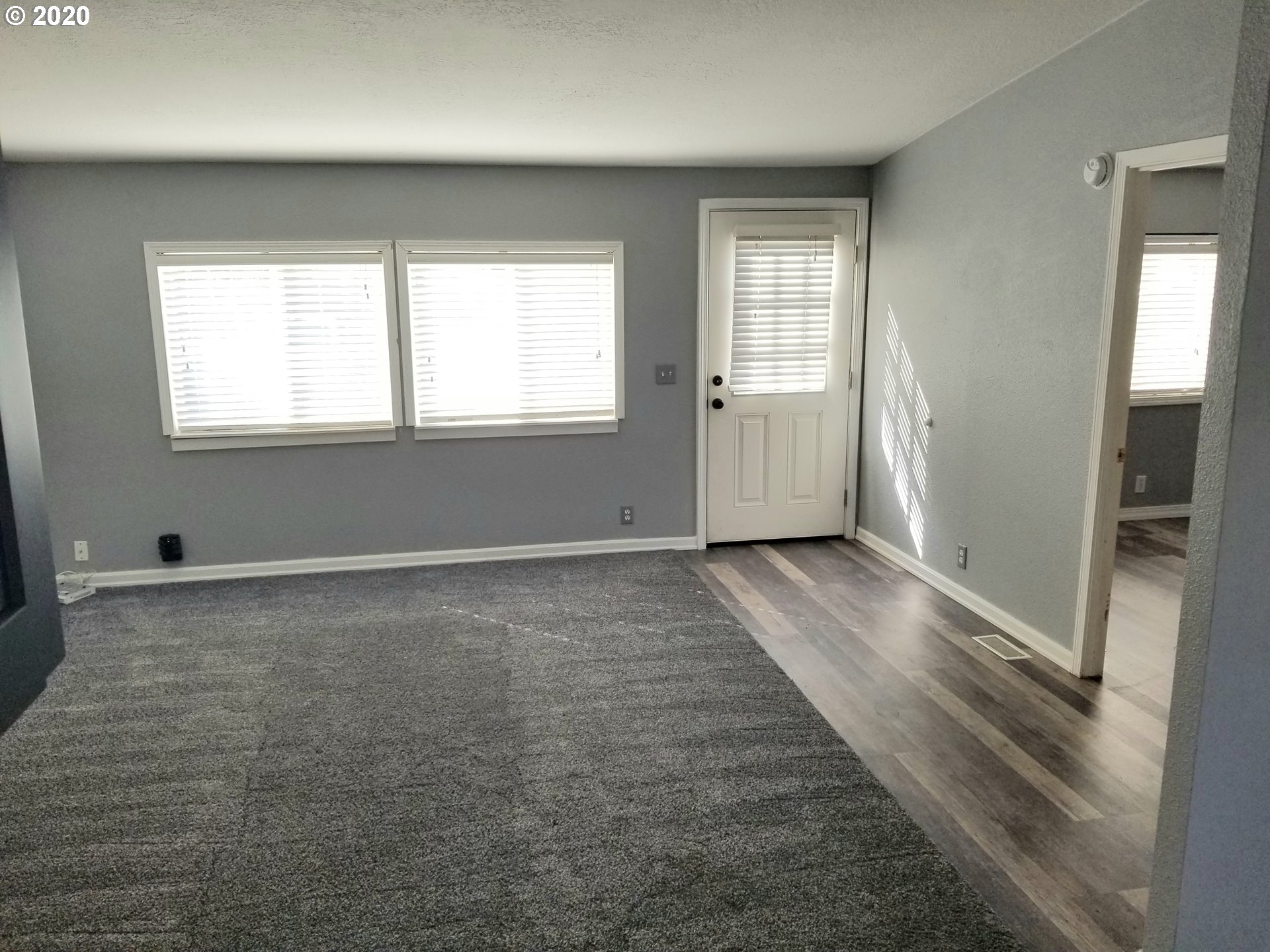 5910 Mt Vernon Road Springfield, OR 97478 - Photo 7 of 19