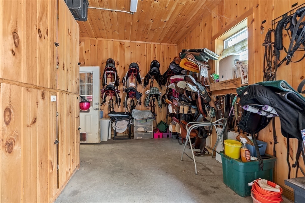 117 South Street Upton, MA 01568 - Photo 28 of 42