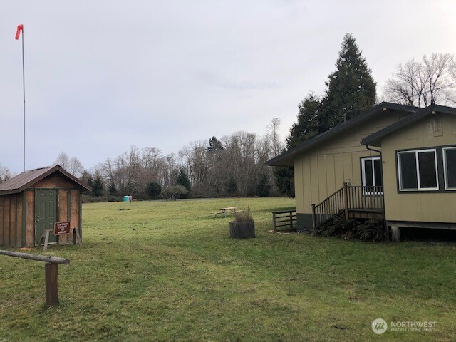 306558 Highway 101 Brinnon, WA 98320 - Photo 6 of 7