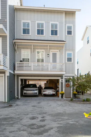 $1,395,000 | 1109 Studdingsail Lane, Charleston, SC 29412