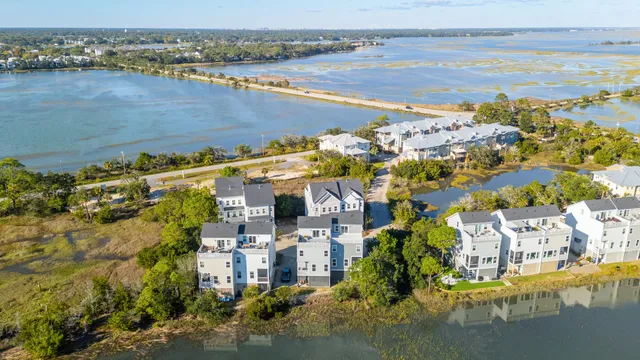 $1,395,000 | 1109 Studdingsail Lane, Charleston, SC 29412