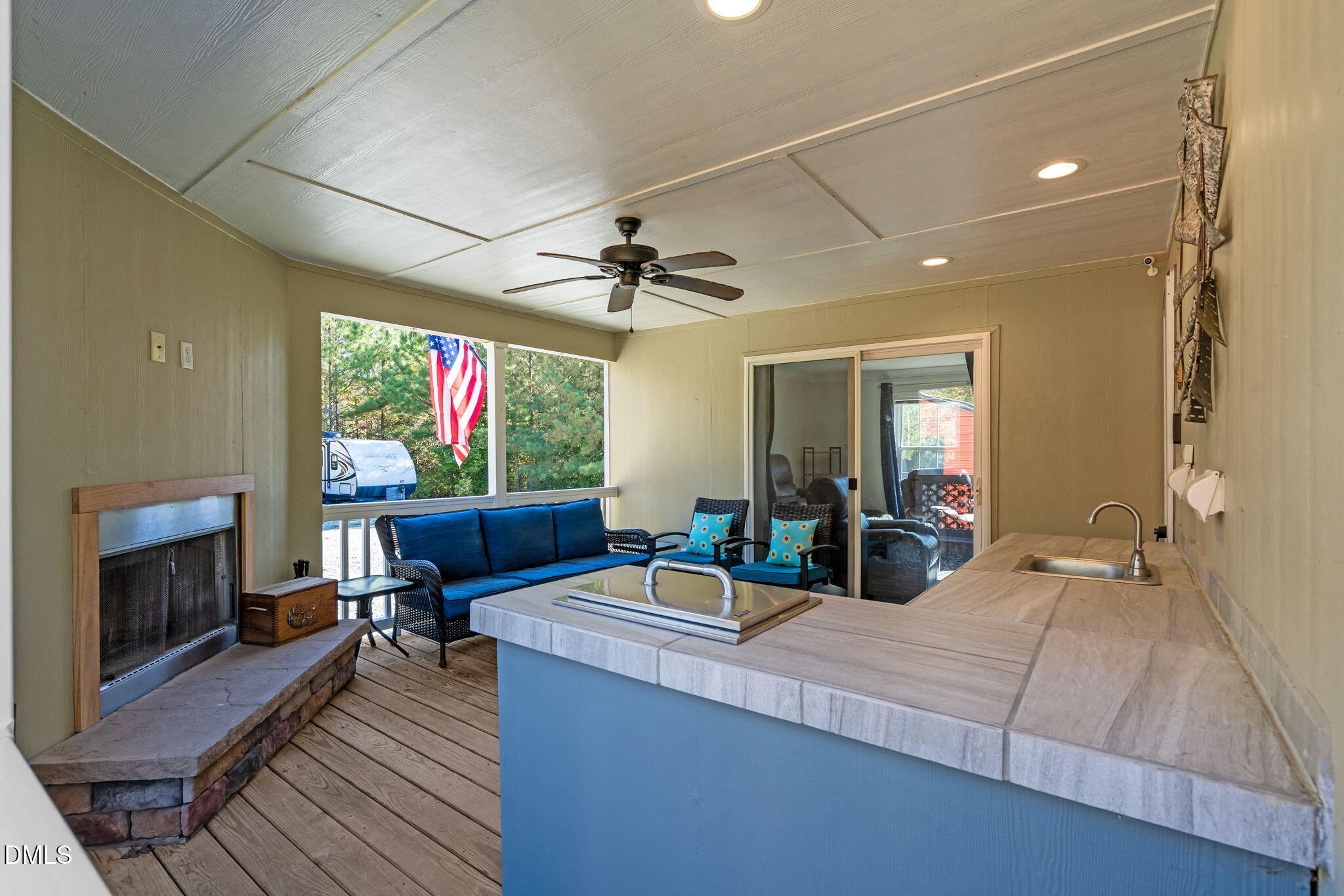 1940 Wadsworth Road Carthage, NC 28327 - Photo 41 of 57 a living room with furniture and a flat screen tv