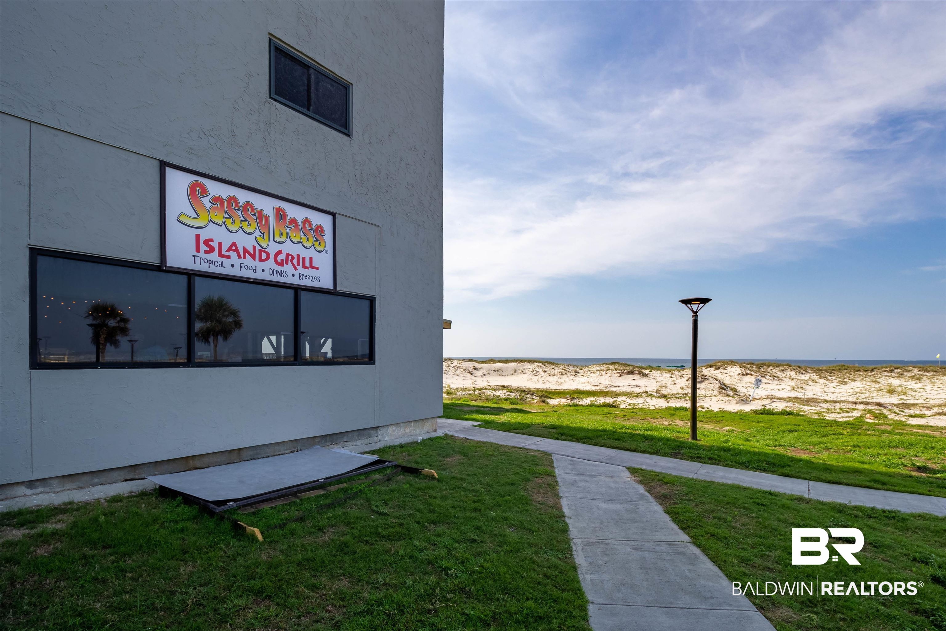 375 Plantation Road, Unit 5514 Gulf Shores, AL 36542 - Photo 30 of 44 Exterior view of expansive coastline