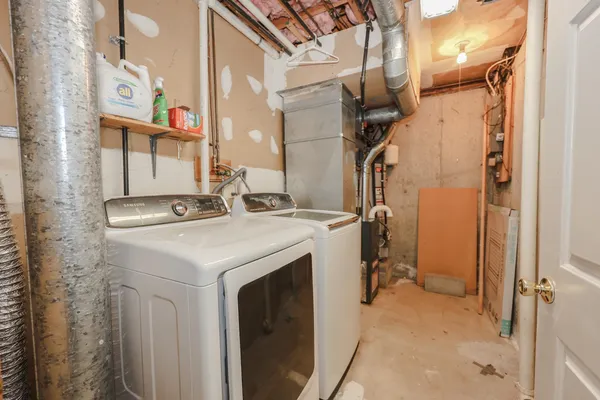 $2,400 | 5 Gleneagle Drive, Nashua, NH 03063