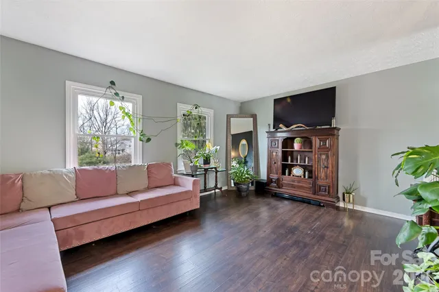 $425,000 | 144 Pinehaven Drive, Clyde, NC 28721