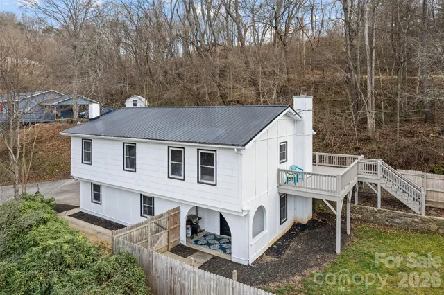 $425,000 | 144 Pinehaven Drive, Clyde, NC 28721