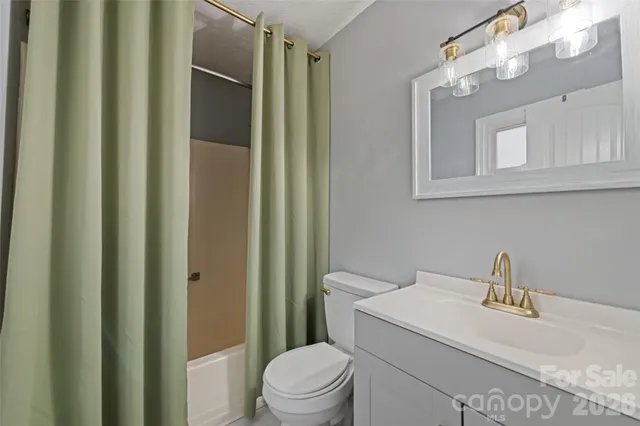 $425,000 | 144 Pinehaven Drive, Clyde, NC 28721