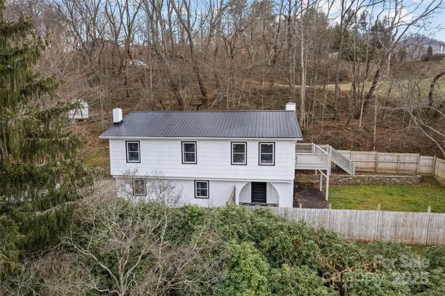 $435,000 | 144 Pinehaven Drive, Clyde, NC 28721