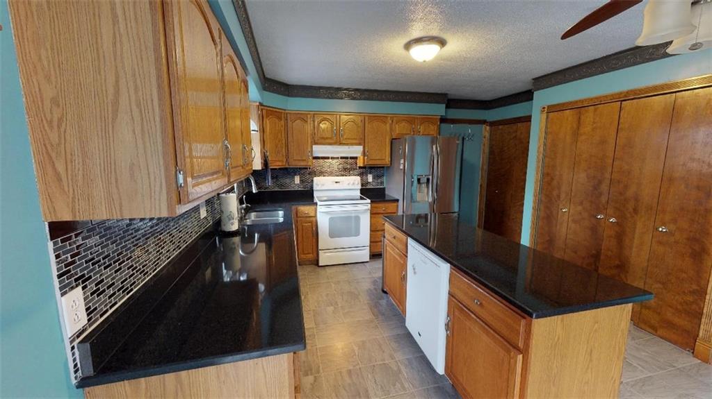 104 England Street Butler, PA 16001 - Photo 10 of 21