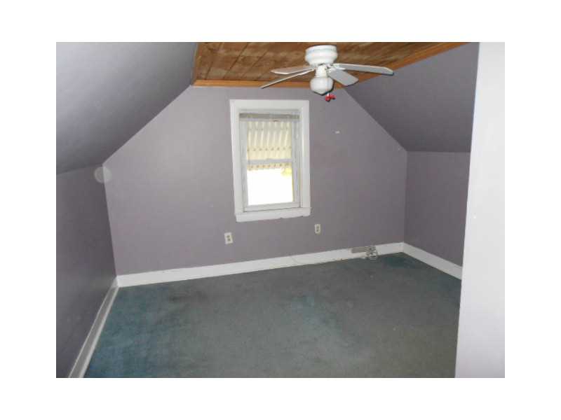 62 Whipple Road Smithfield, RI 02917 - Photo 17 of 25 Bedroom.