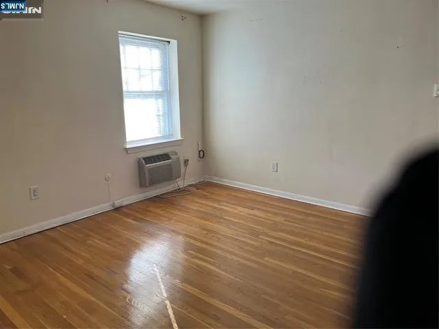 $2,200 | 206 A Lasalle Avenue, Hasbrouck Heights, NJ 07604