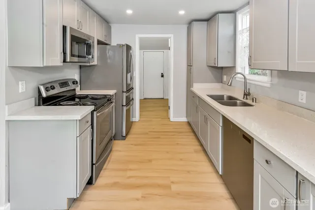 $359,000 | 419 South 58th Street, Tacoma, WA 98408