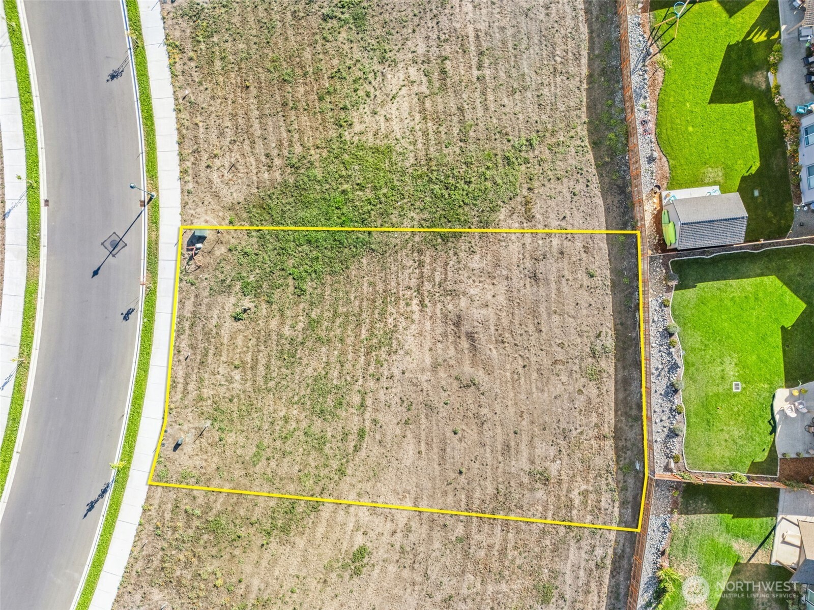 71 Dover Lane Sequim, WA 98382 - Photo 4 of 20 a bathroom with a shower